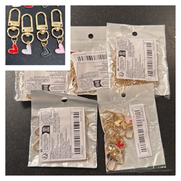 40-Piece Kids Heart Charm Keychain Set, Party Favors & Backpack Clips Bundle Lot - Picture 1 of 9